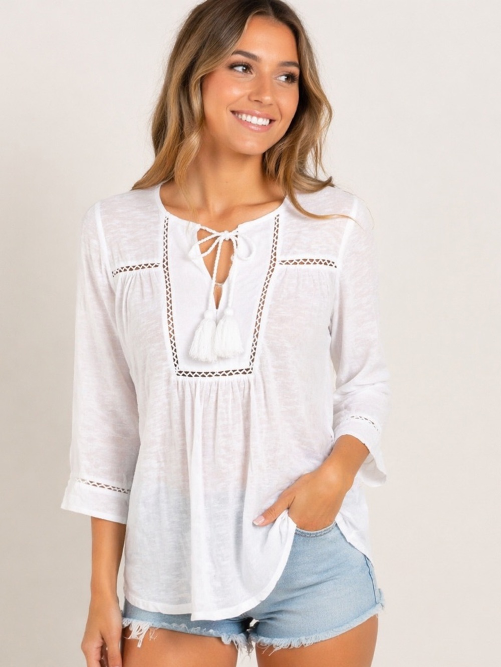 Lilly Pulitzer White Boho Peasant Tunic XS Tassel Tie Neck Resort Top - Picture 2 of 13